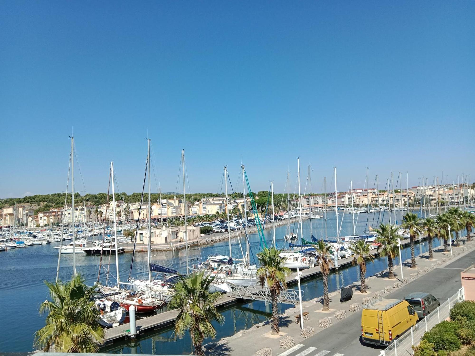 Gruissan Appartement Calme, Vue Sur Port De Plaisance -Clim, Empl.Parking Dış mekan fotoğraf